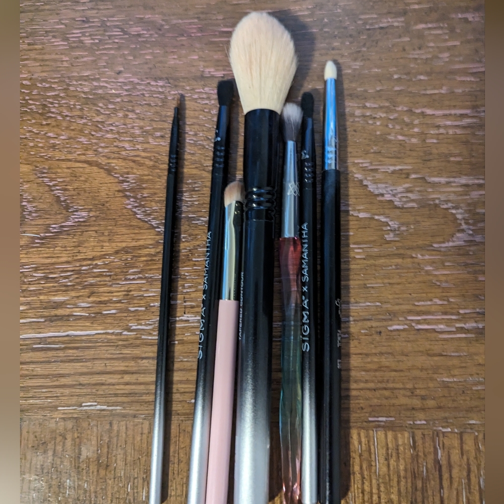 Brush Bundle (Sigma, Clionadh, Rare Beauty)